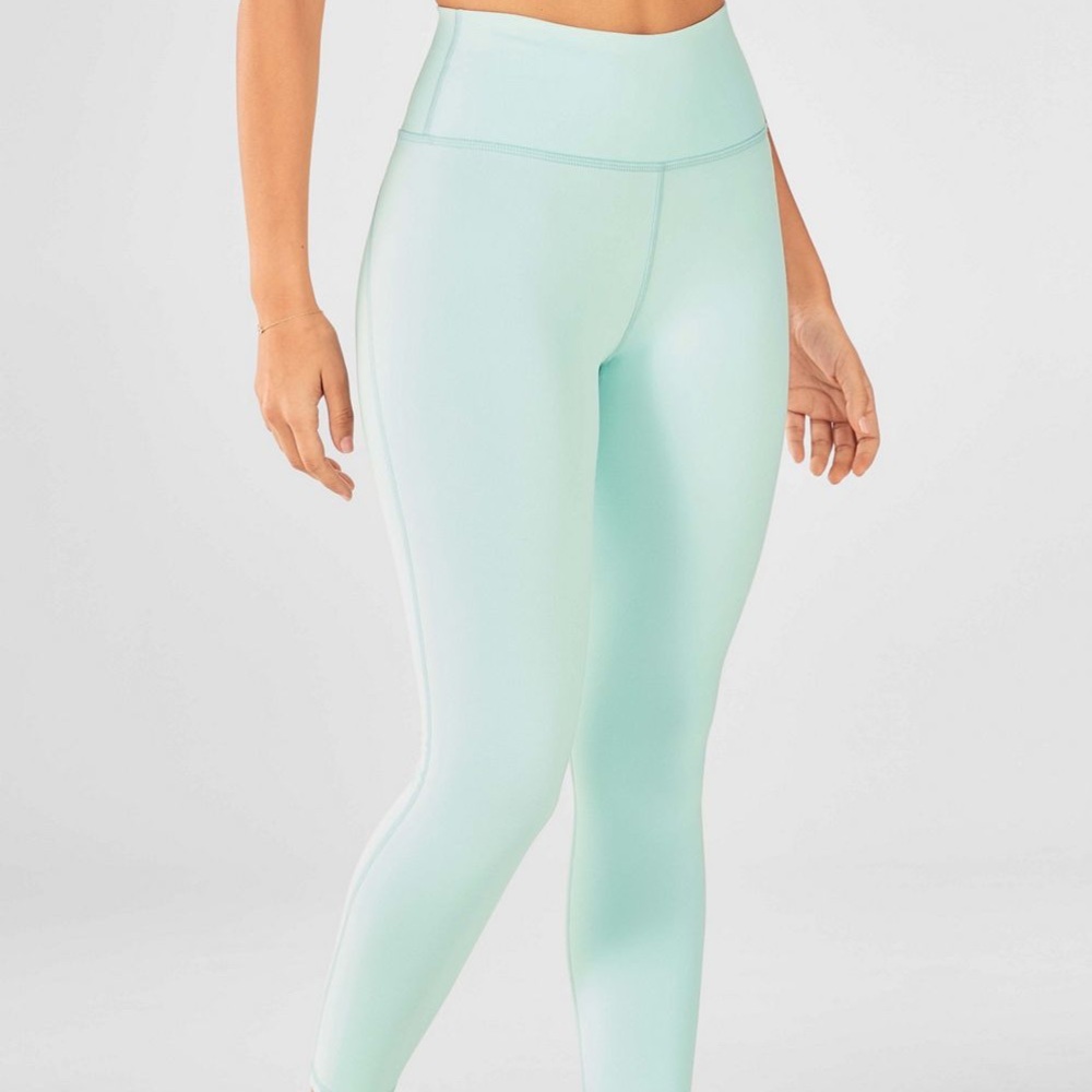 Define high waisted 7/8 legging (size: S, color: allure)